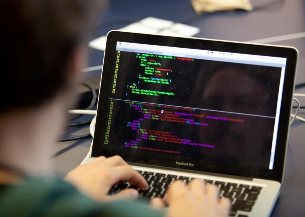 Highest-paying jobs in Omaha that require a bachelor's degree